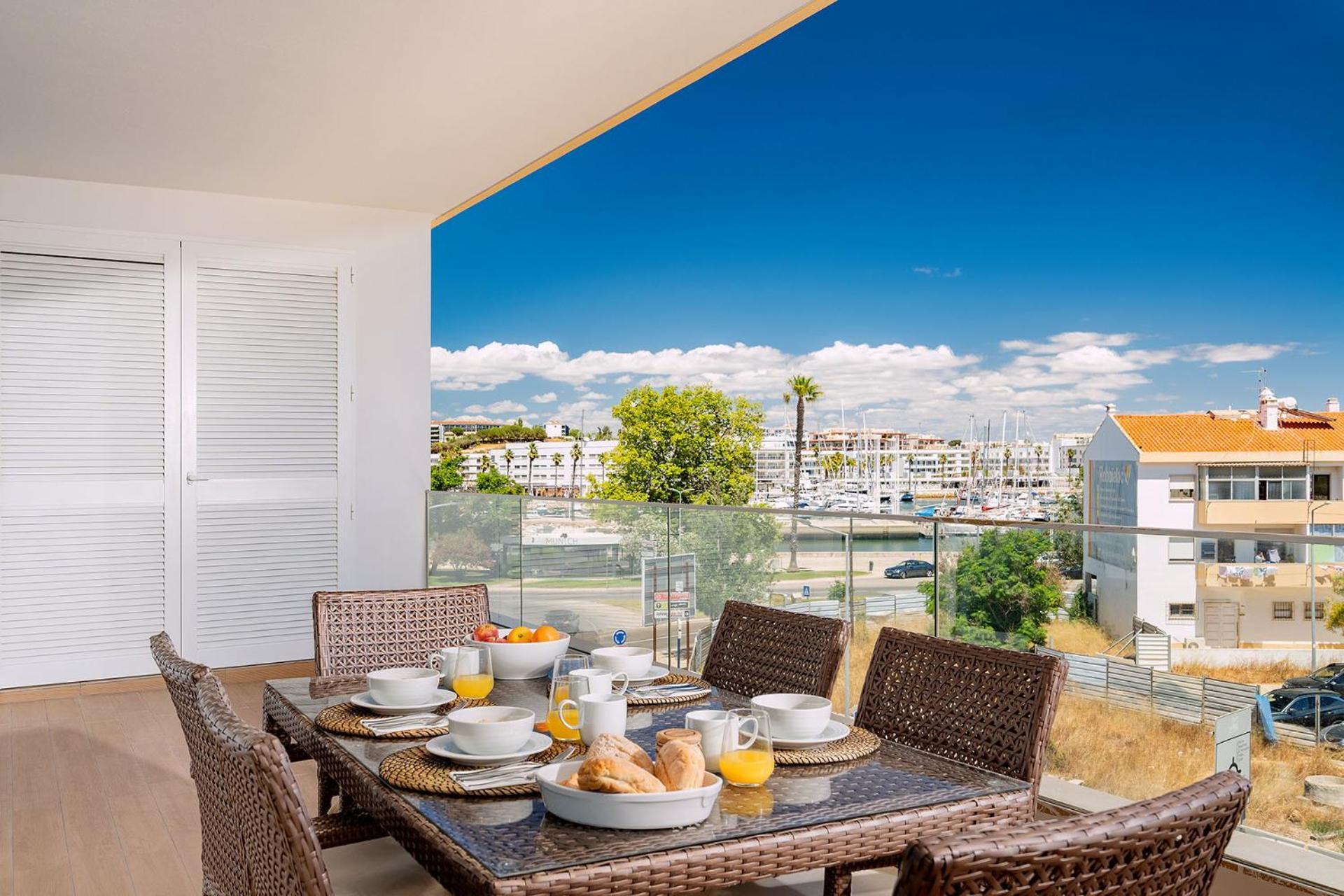 Marina View 2 With Pool By Homing *